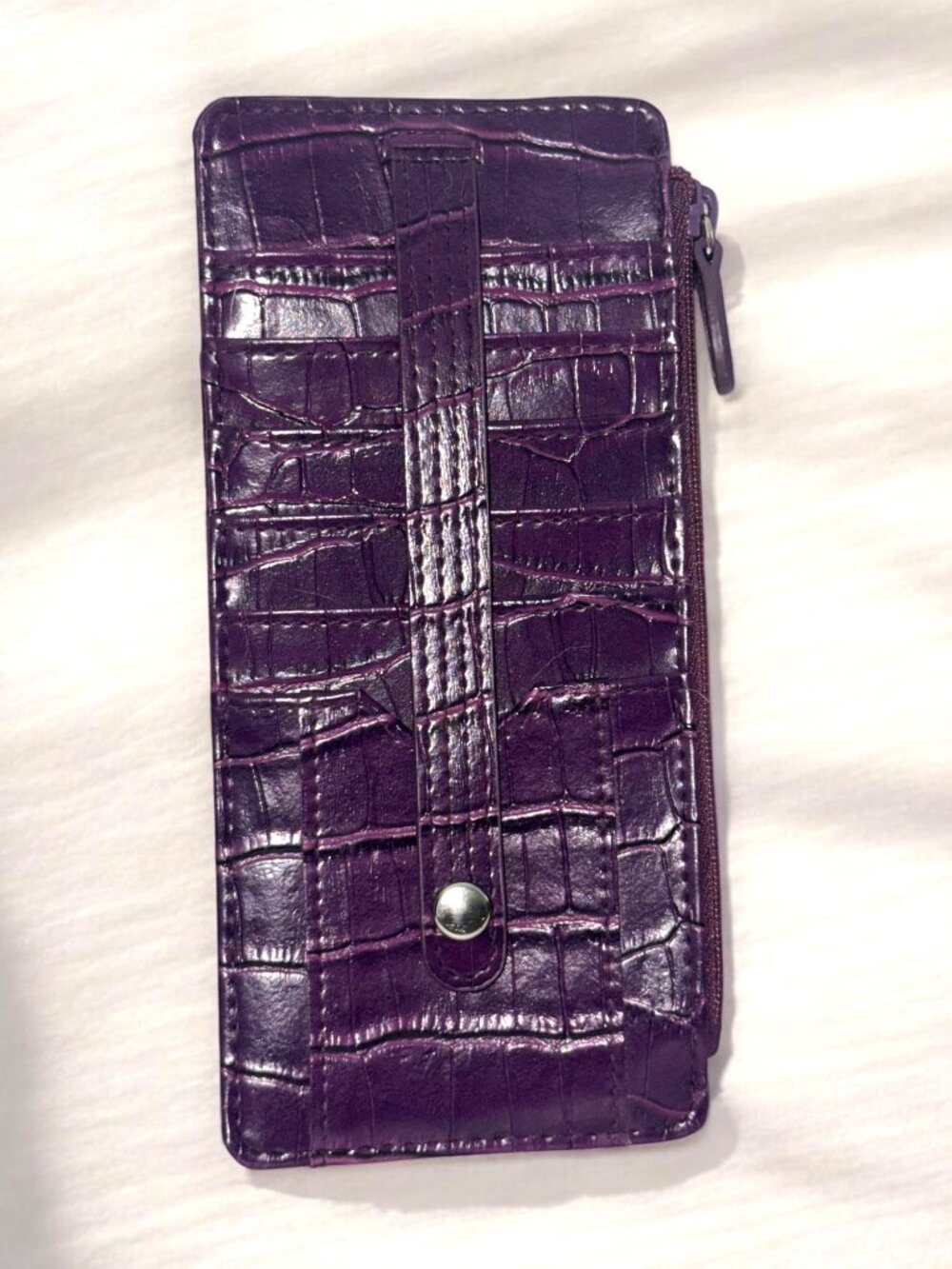 Crocodile Embossed Purple Silm Card Wallet With ID Window & Zipper Closure